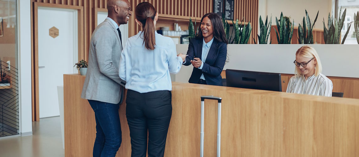 Instant Alerts to Security Staff: Elevating Hotel Safety with Hikvision Technology